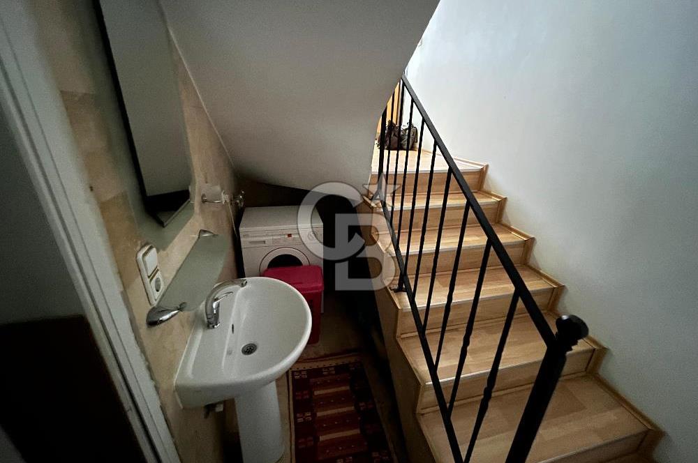 Yenişehir Mah. Yürüyüş Yolu Üstü Satılık 7+3 Villa 