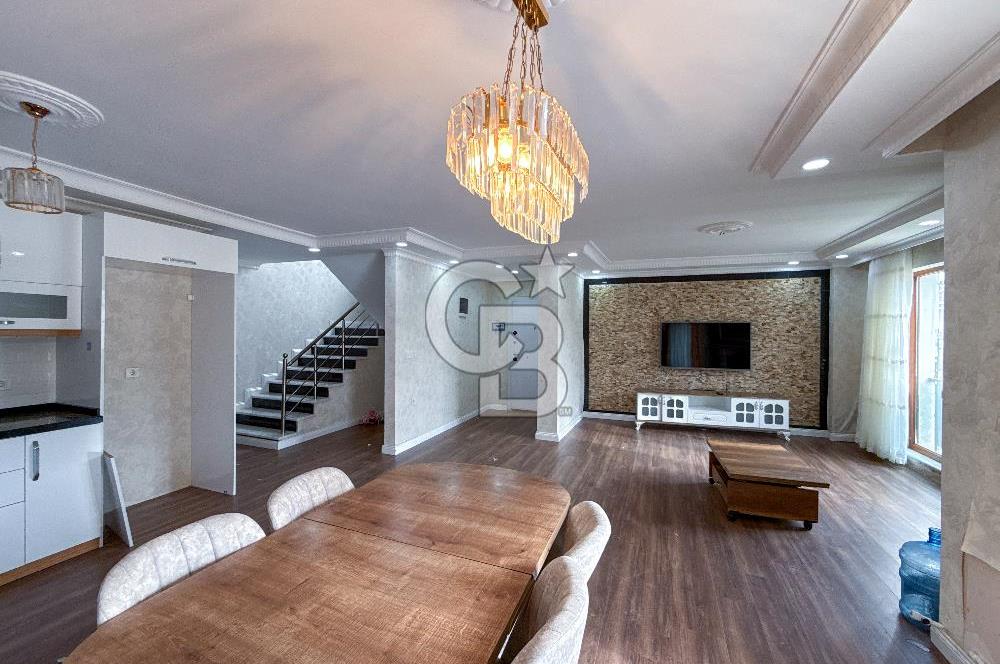 Silivri Ortaköy Dinçer Konakları Satılık 5+1 İkiz Villa