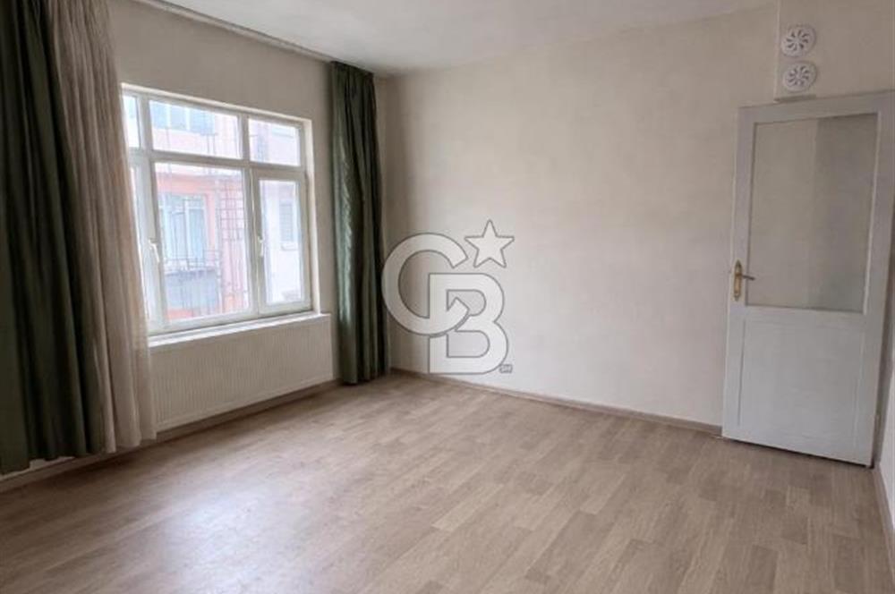 Biga Cadde üstü köşe daire satılık 2+1