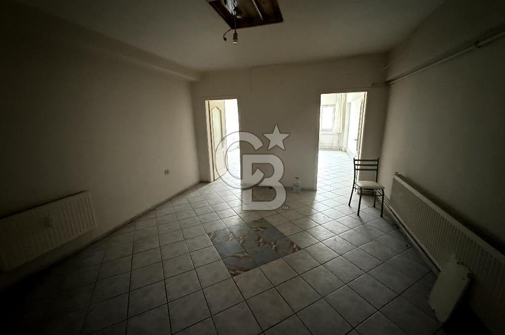 NAMIK KEMAL MAHALLESİ ZİLELİ İŞHANI SATILIK 2+1 İŞYERİ