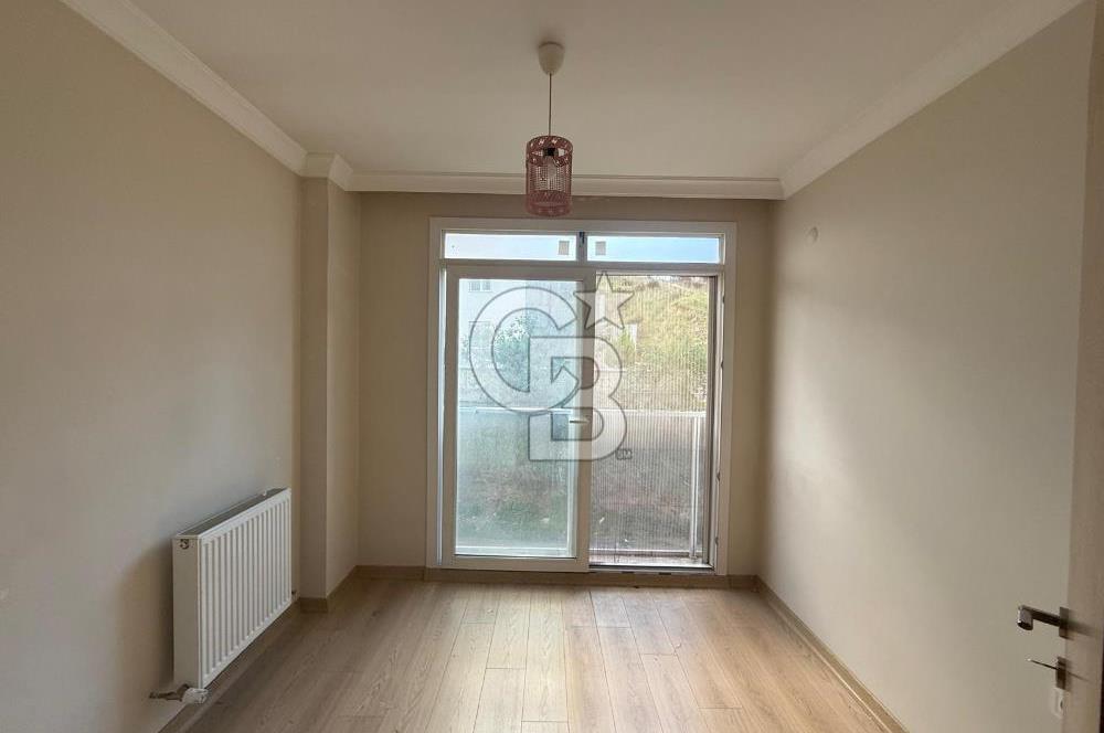 Menemen 29 Ekim Banco Sitesi Havuzlu 2+1 Daire 