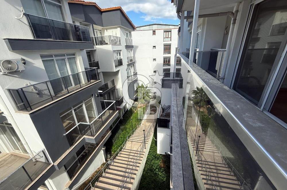 Menemen 29 Ekim Banco Sitesi Havuzlu 2+1 Daire 