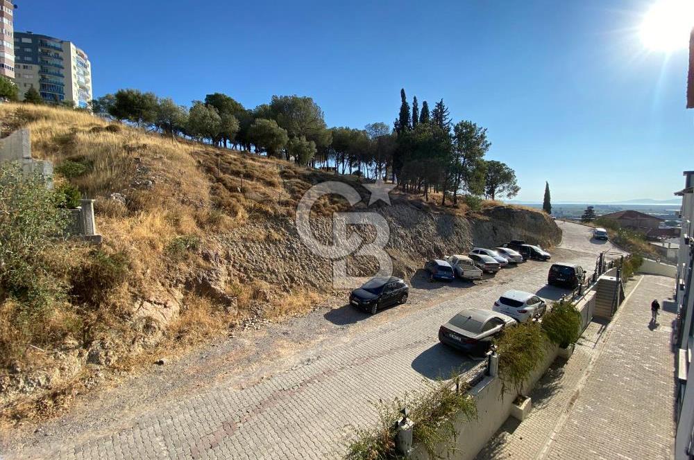 Menemen 29 Ekim Banco Sitesi Havuzlu 2+1 Daire 