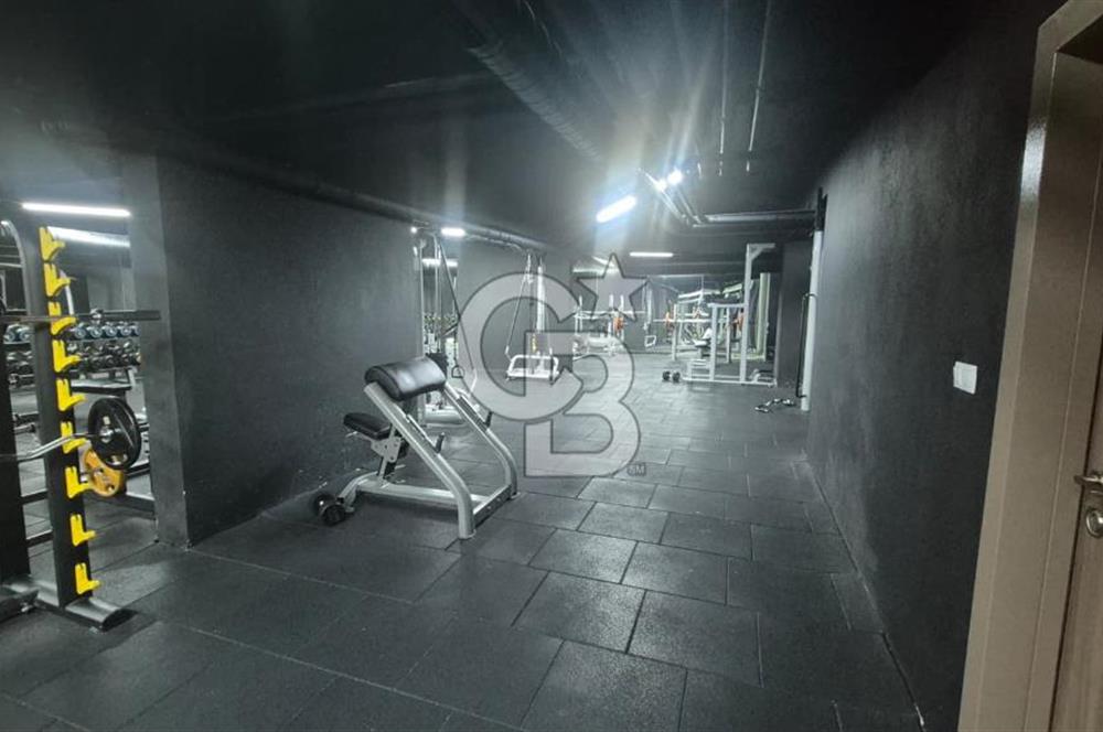 Bornova Ergene Sedeftepe Vadi Evlerinde 815 m2 Depolu Dükkân