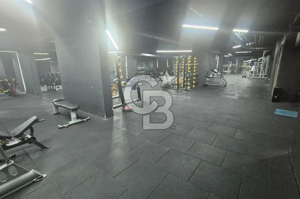 Bornova Ergene Sedeftepe Vadi Evlerinde 815 m2 Depolu Dükkân