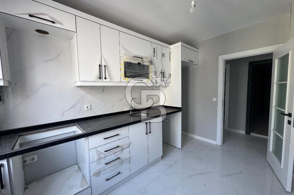 SANCAKTEPE MERKEZDE SATILIK 3+2 ÇATI DUBLEKS