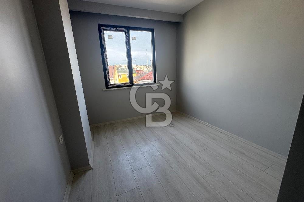 SANCAKTEPE MERKEZDE SATILIK 3+2 ÇATI DUBLEKS