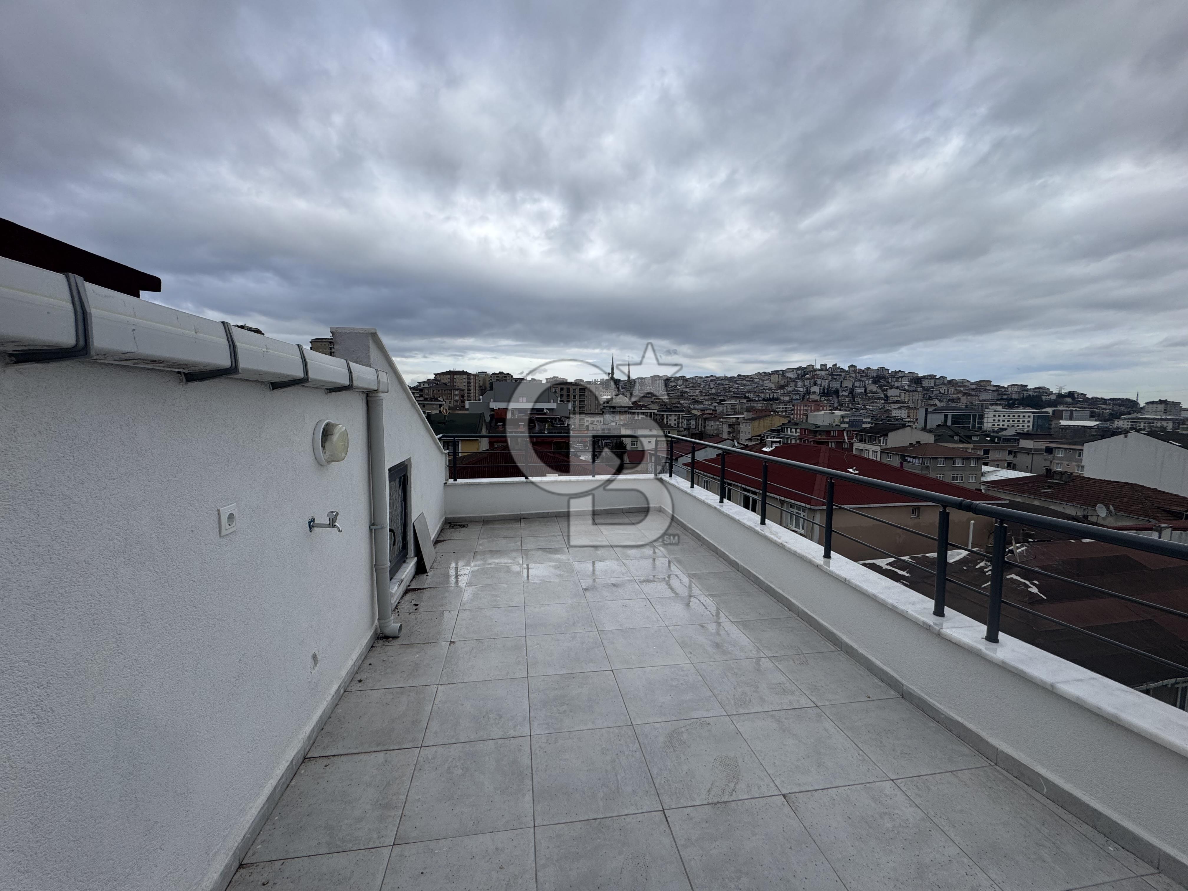 MERKEZDE SATILIK 3+2 ÇATI DUBLEKS