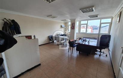 Belediye işhanında satılık ofis