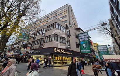 Belediye işhanında satılık ofis