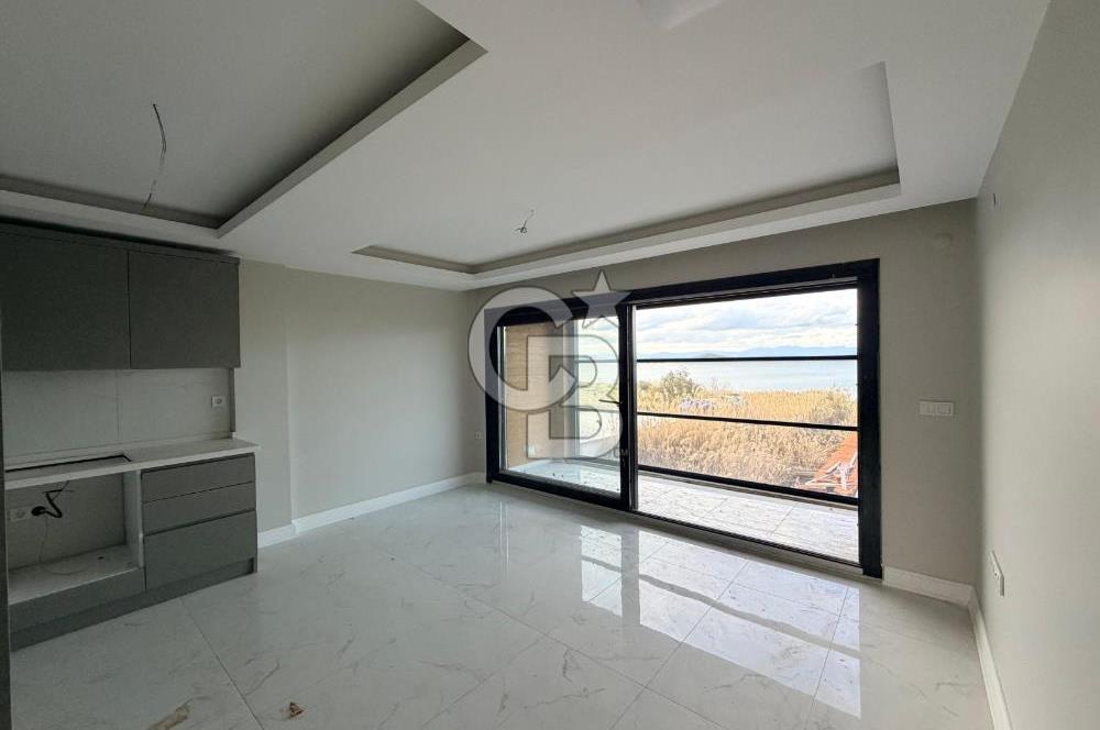 Ayvalık Sahilkentte Denize 50 Metre Lüks Daire 2+1