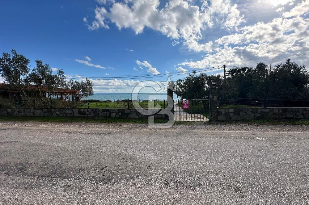 DENİZE 40 METRE ÖZEL PLAJLI SATILIK YAZLIK