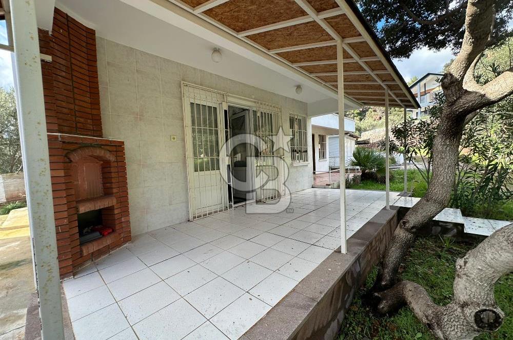 DENİZE 40 METRE ÖZEL PLAJLI SATILIK YAZLIK