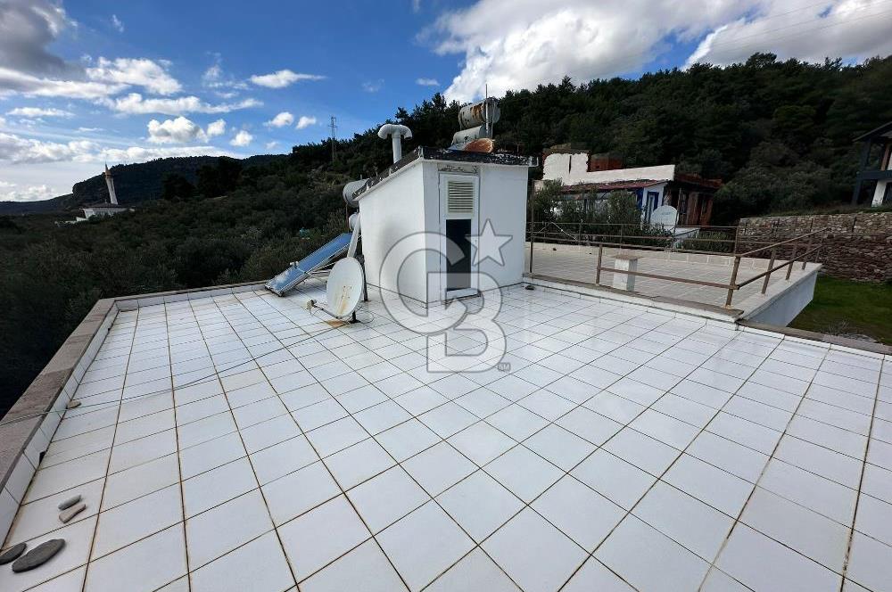 DENİZE 40 METRE ÖZEL PLAJLI SATILIK YAZLIK