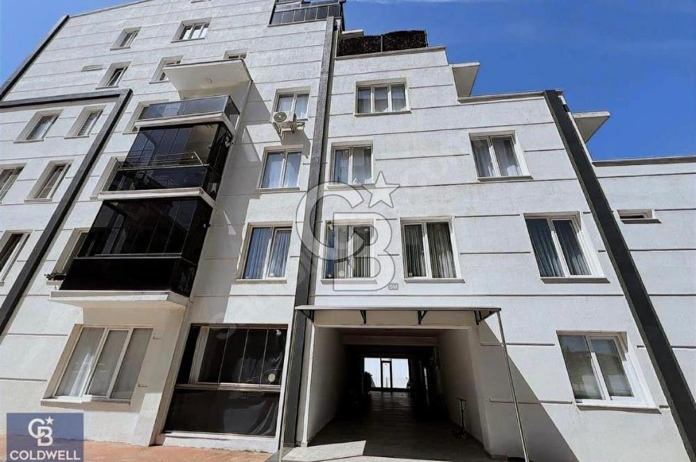 CB MAHALL'DEN VADİ İZMİT TE SATILIK BÜYÜK TİP İÇİ YAPILI 1+1