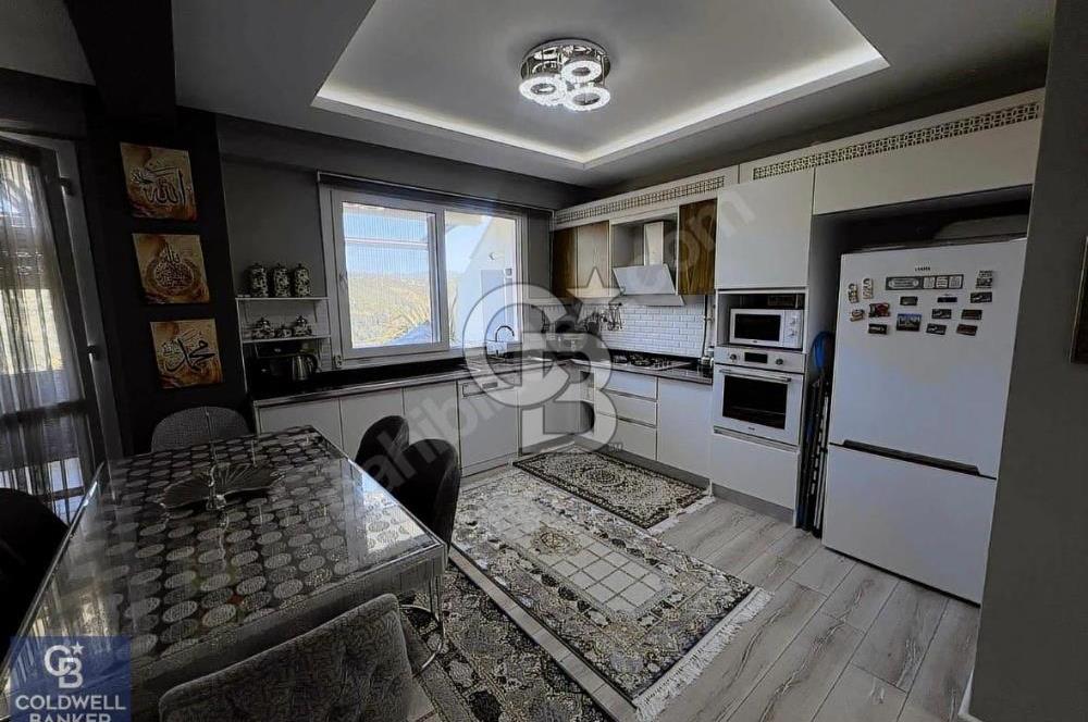 CB MAHALL'DEN VADİ İZMİT TE SATILIK BÜYÜK TİP İÇİ YAPILI 1+1