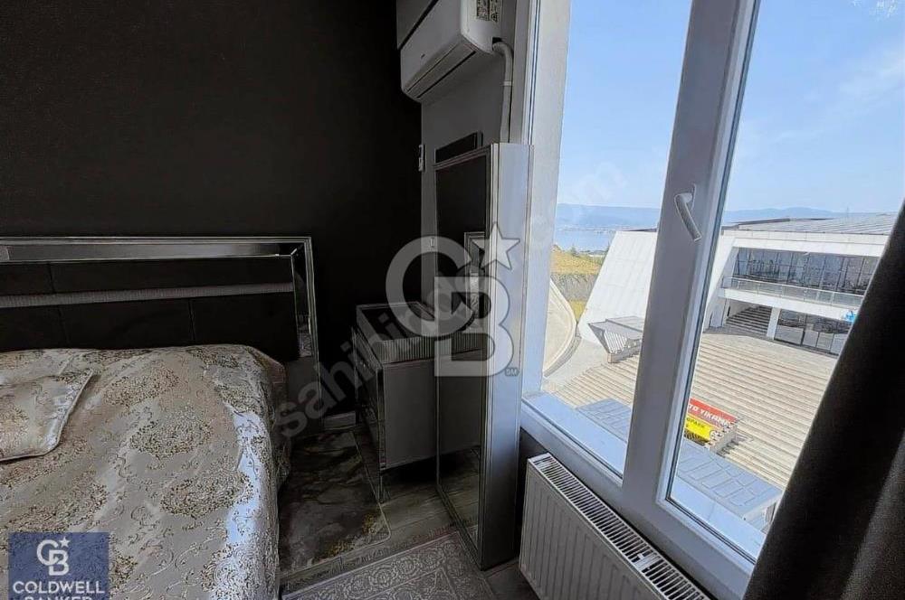 CB MAHALL'DEN VADİ İZMİT TE SATILIK BÜYÜK TİP İÇİ YAPILI 1+1