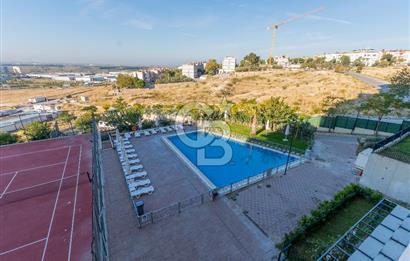 KUZEYŞEHİR D BLOK HAVUZ CEPHE CAM BALKONLU SATILIK 3+1