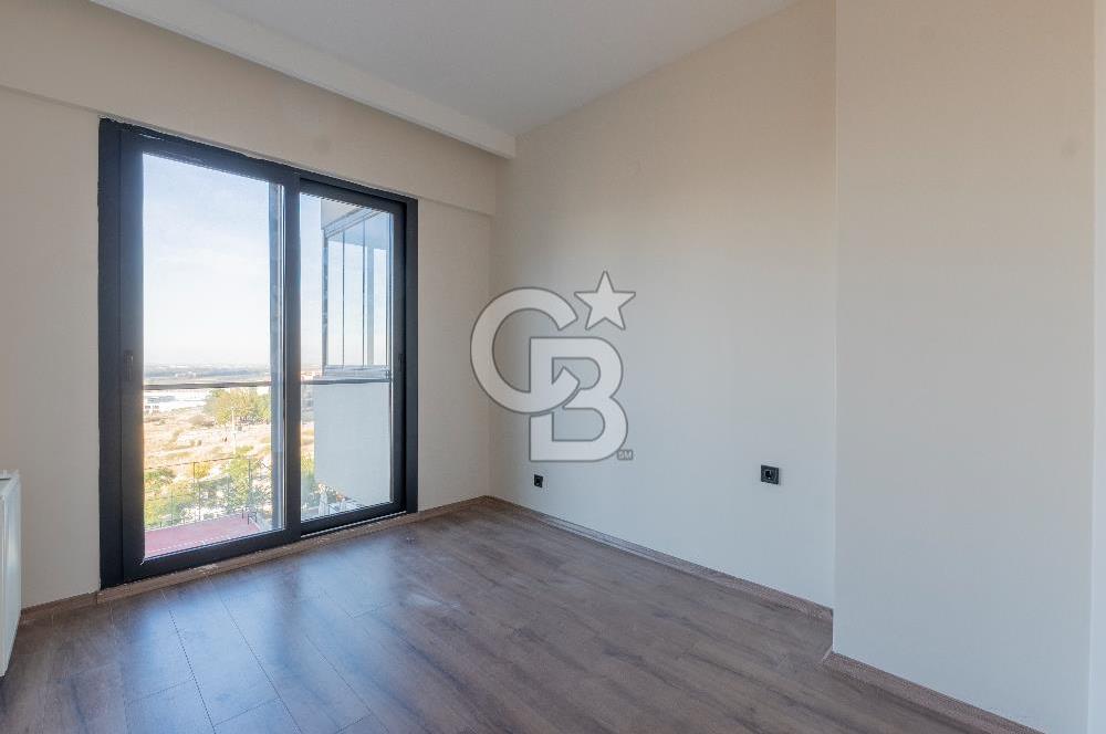 KUZEYŞEHİR D BLOK HAVUZ CEPHE CAM BALKONLU SATILIK 3+1