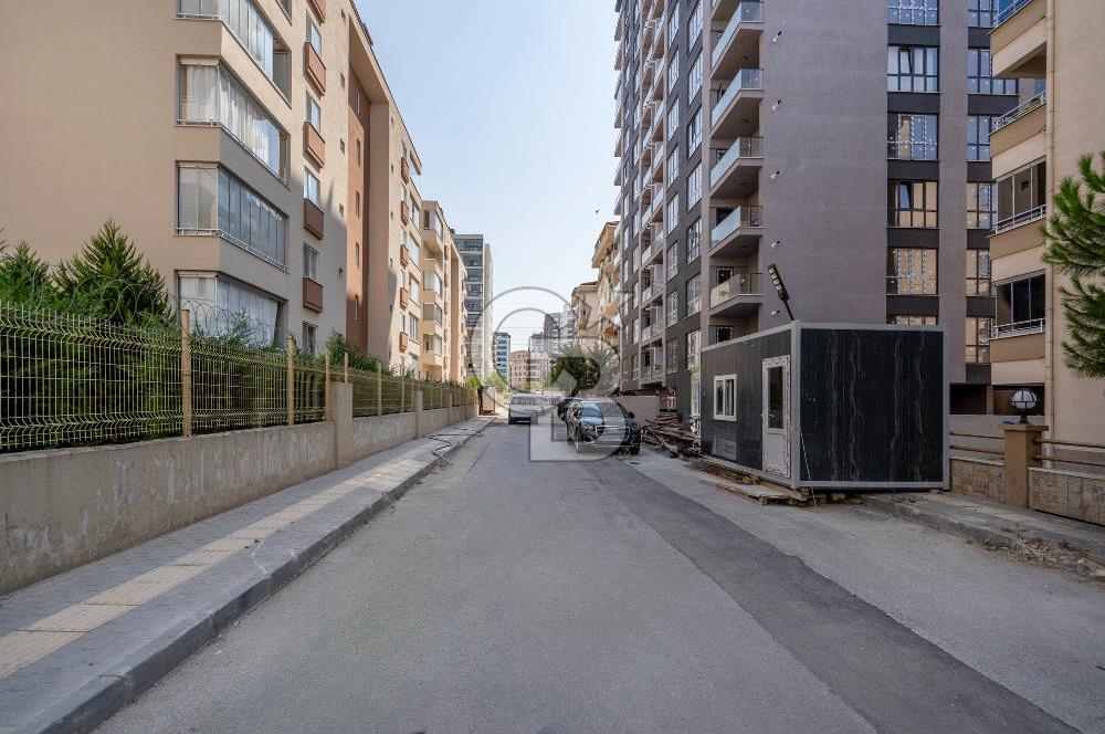 CB LEVEL'DAN 23 NİSAN MAHALLESİNDE BTG MEVA PROJESİNDE ARAKAT 1+1 EŞYALI YÜKSEK KİRA GETİRİLİ SATILIK DAİRE