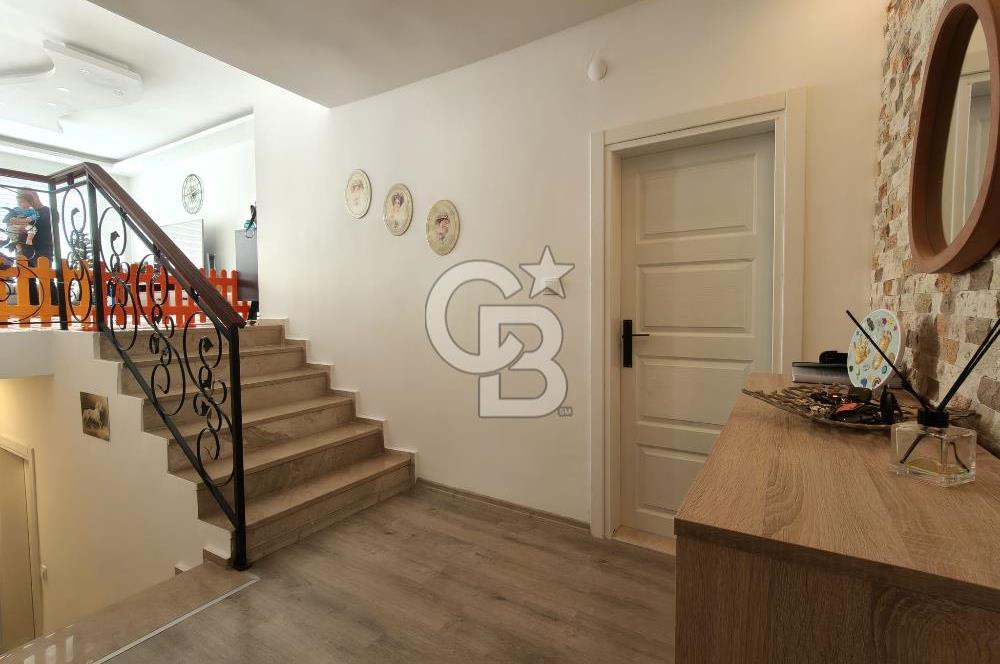 Bodrum Cumhuriyet Mahallesi Kiralık 3+1 Full Eşyalı Dubleks