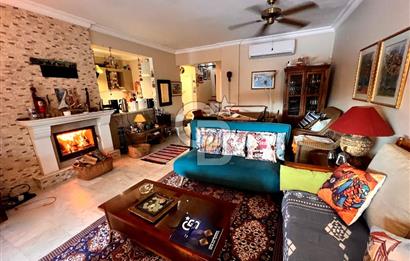 ÇEŞME ILICA'DA 4+1 MÜSTAKİL HAVUZLU İKİZ VİLLA