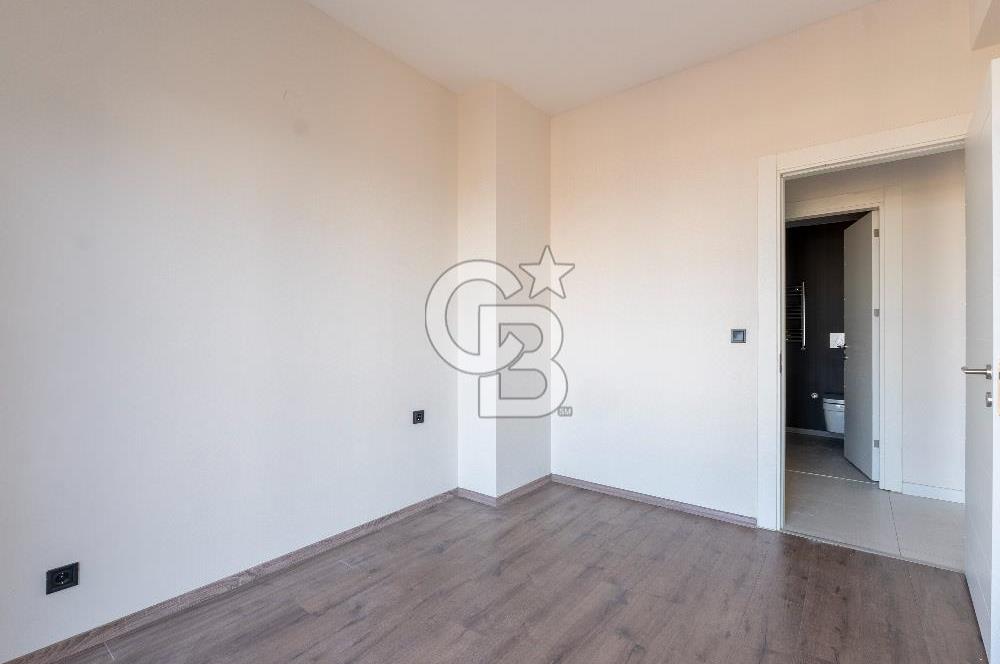 KUZEYŞEHİR D BLOK HAVUZ CEPHE CAM BALKONLU SATILIK 3+1