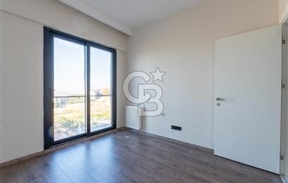 KUZEYŞEHİR D BLOK HAVUZ CEPHE CAM BALKONLU SATILIK 3+1