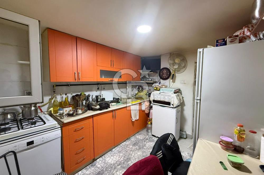 Bornova Merkezde, Yatırıma ve Oturuma Uygun Fırsat Daire