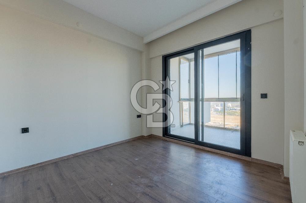 KUZEYŞEHİR D BLOK HAVUZ CEPHE CAM BALKONLU SATILIK 3+1