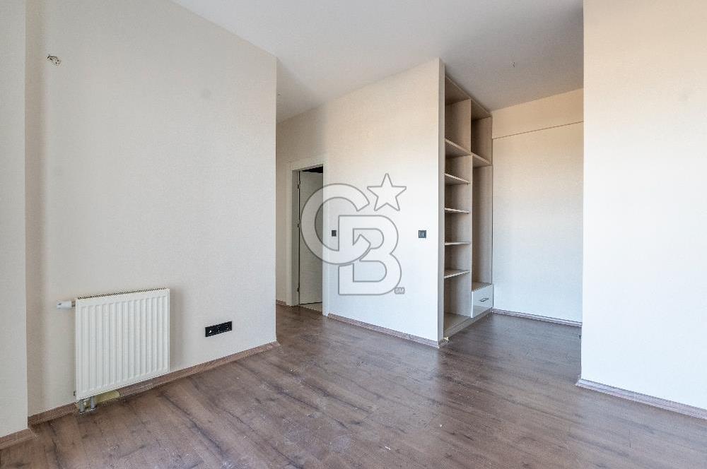 KUZEYŞEHİR D BLOK HAVUZ CEPHE CAM BALKONLU SATILIK 3+1