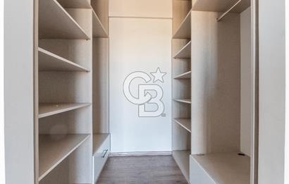 KUZEYŞEHİR D BLOK HAVUZ CEPHE CAM BALKONLU SATILIK 3+1