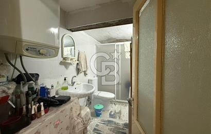 Bornova Merkezde, Yatırıma ve Oturuma Uygun Fırsat Daire