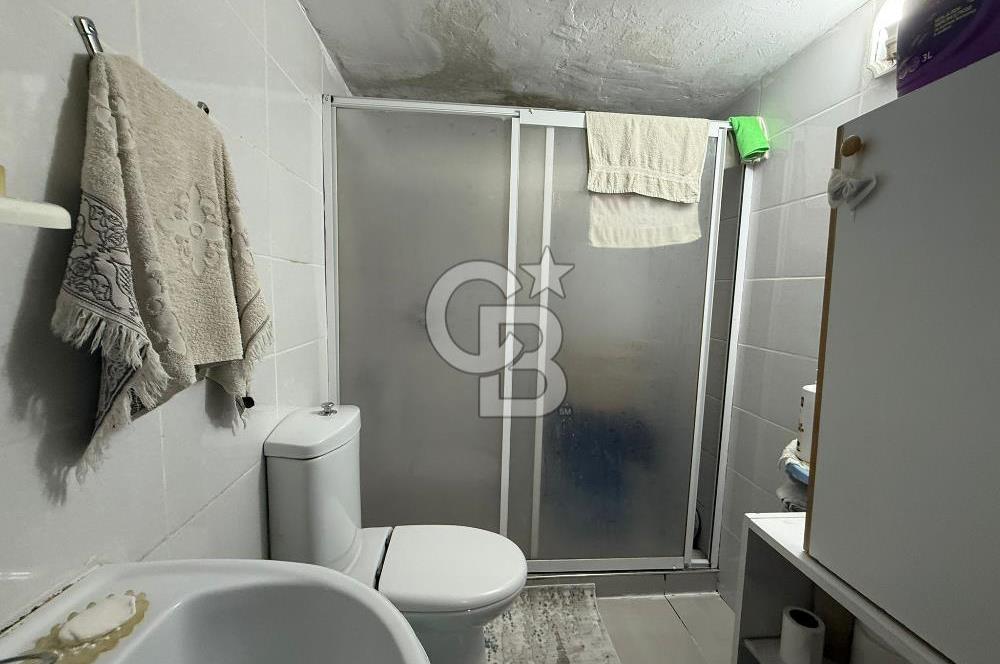 Bornova Merkezde, Yatırıma ve Oturuma Uygun Fırsat Daire