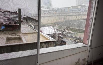 Ümraniye Finanskent Mahallesinde Kiralık 2+1 Arakat Daire