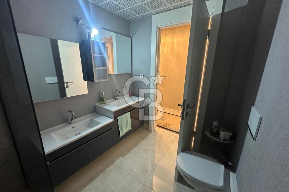 ALC AURA SİTESİNDE EŞSİZ TASARIM FULL YAPILI SATILIK 4,5+1 DAİRE