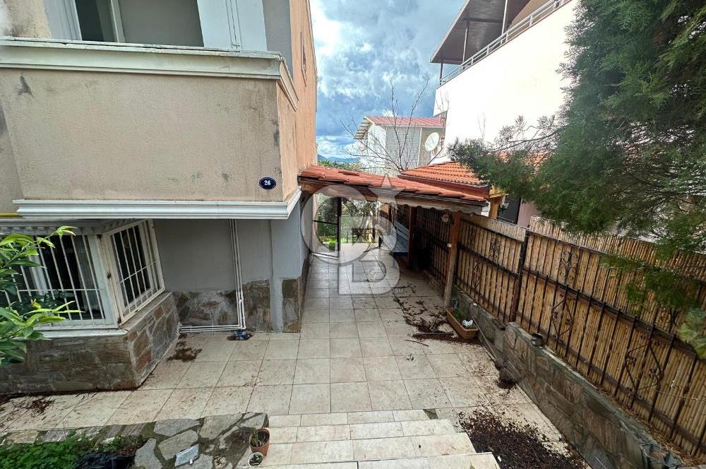 Atatürk Mahallesi – Deniz Manzaralı, Büyük Teraslı 3 Katlı Müstakil Ev