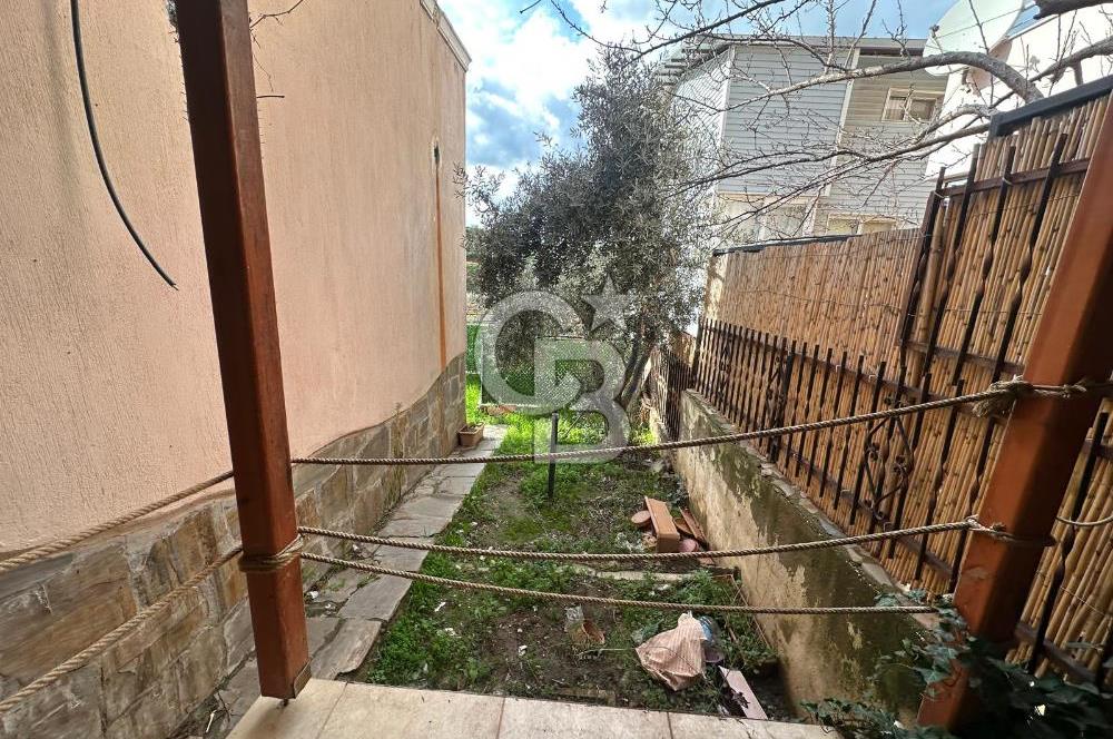 Atatürk Mahallesi – Deniz Manzaralı, Büyük Teraslı 3 Katlı Müstakil Ev