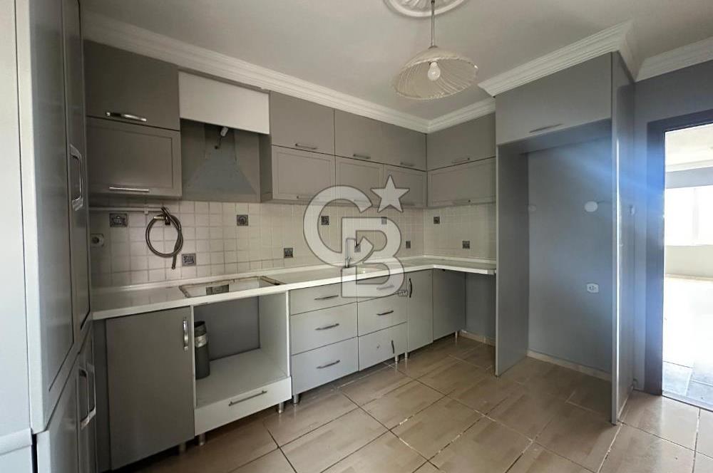 Atatürk Mahallesi – Deniz Manzaralı, Büyük Teraslı 3 Katlı Müstakil Ev