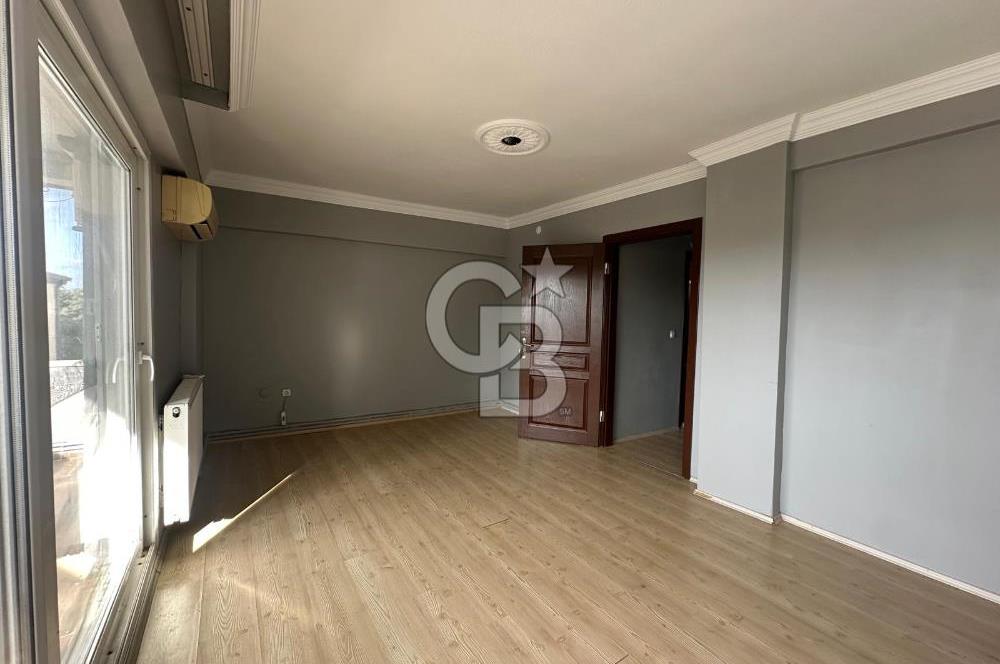 Atatürk Mahallesi – Deniz Manzaralı, Büyük Teraslı 3 Katlı Müstakil Ev