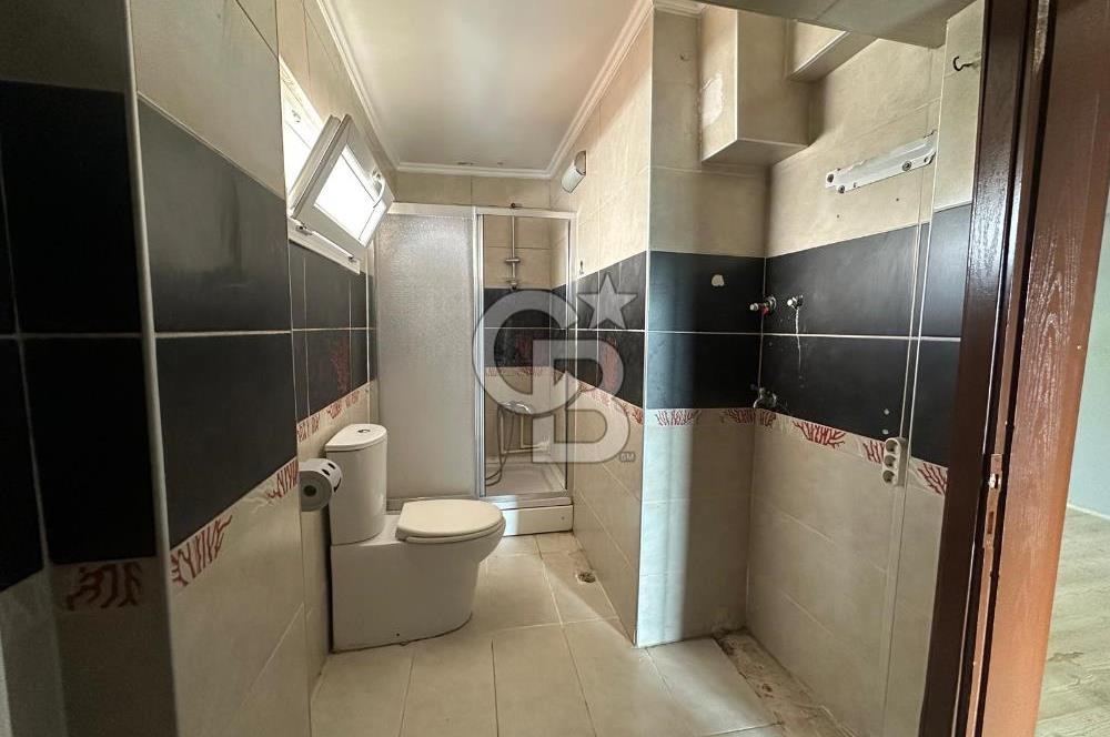 Atatürk Mahallesi – Deniz Manzaralı, Büyük Teraslı 3 Katlı Müstakil Ev