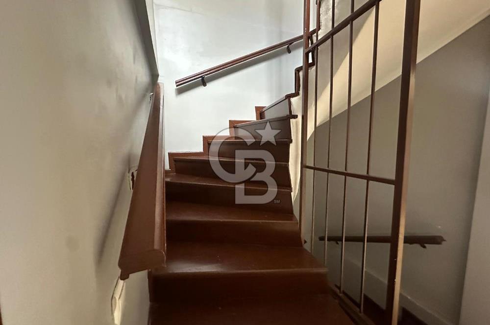 Atatürk Mahallesi – Deniz Manzaralı, Büyük Teraslı 3 Katlı Müstakil Ev