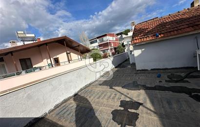 Atatürk Mahallesi – Deniz Manzaralı, Büyük Teraslı 3 Katlı Müstakil Ev