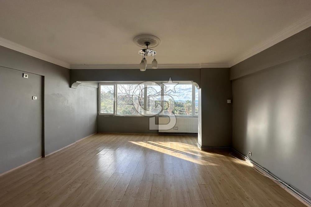 Atatürk Mahallesi – Deniz Manzaralı, Büyük Teraslı 3 Katlı Müstakil Ev