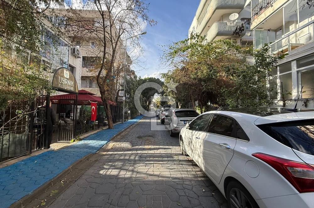 Bornova Merkezde, Yatırıma ve Oturuma Uygun Fırsat Daire