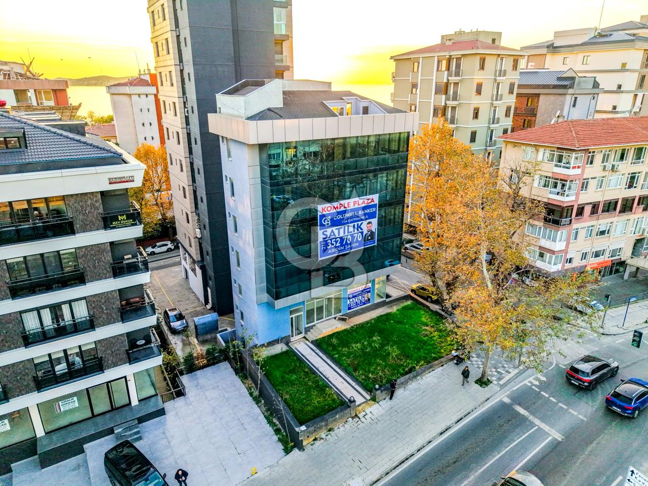 BAĞDAT CADDESİ ÜZERİNDE TABELA DEĞERİ MUHTEŞEM SATILIK PLAZA