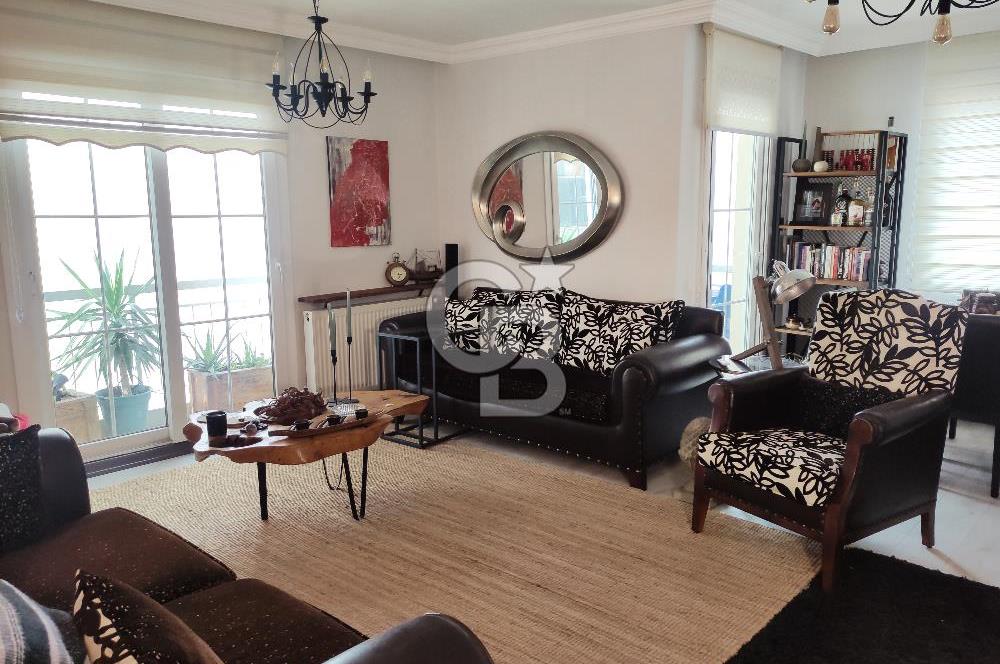 İZMİR KARŞIYAKA ATATÜRK BULVARI ÜZERİNDE 3+1 EŞYALI KİRALIK DAİRE