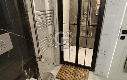 İZMİR KARŞIYAKA ATATÜRK BULVARI ÜZERİNDE 3+1 EŞYALI KİRALIK DAİRE