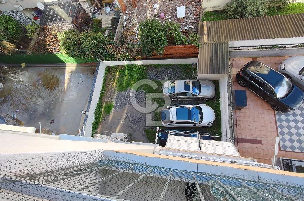 İZMİR KARŞIYAKA ATATÜRK BULVARI ÜZERİNDE 3+1 EŞYALI KİRALIK DAİRE