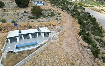 CB GİZ'DEN KAŞ YAYLA BEZİRGAN'DA SATILIK TARLA VE 2+1 VİLLA